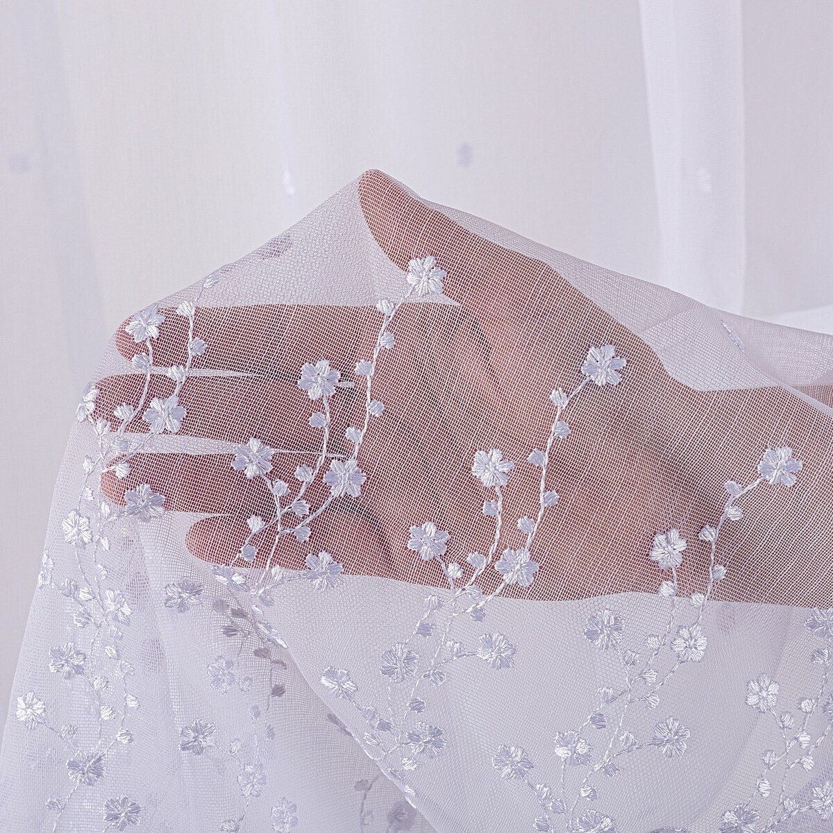 Firana na taśmie 300x245 biały ze wzorem