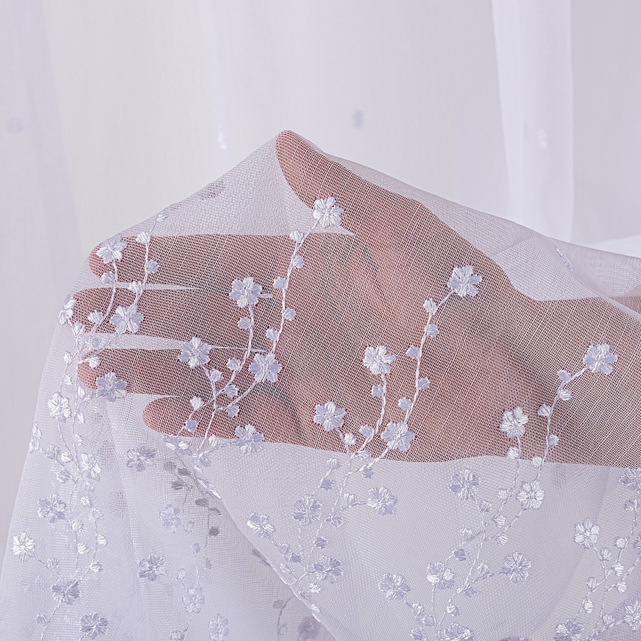 Firana na taśmie 300x245 biały ze wzorem