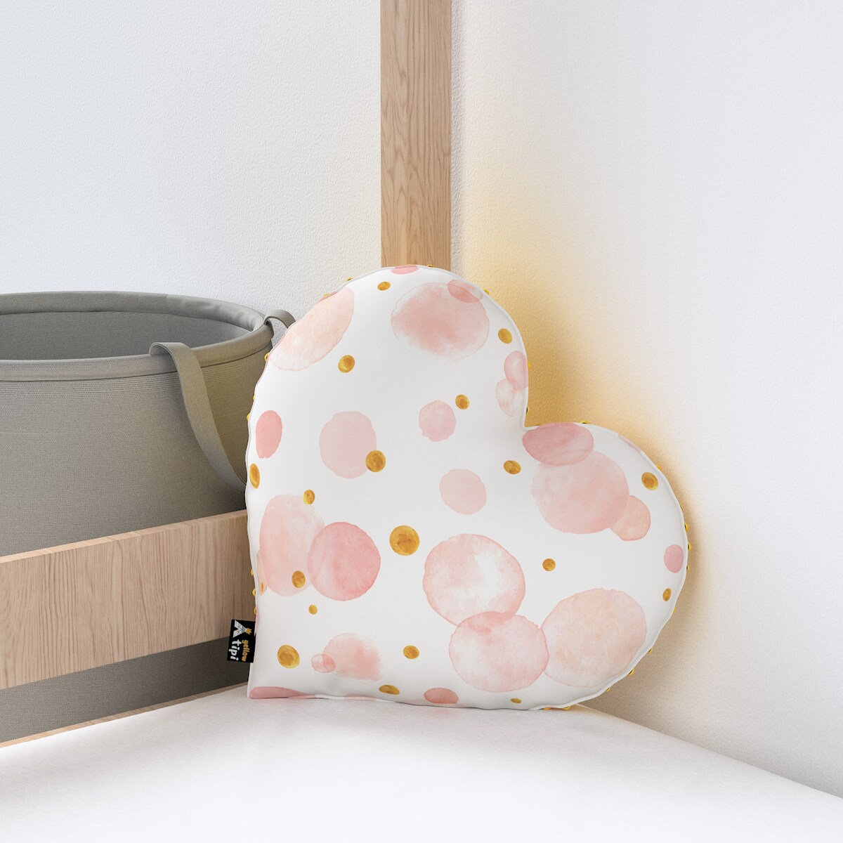 Poduszka Heart of Love z minky, ecru-różowy, 45x15x45cm, Magic Collection