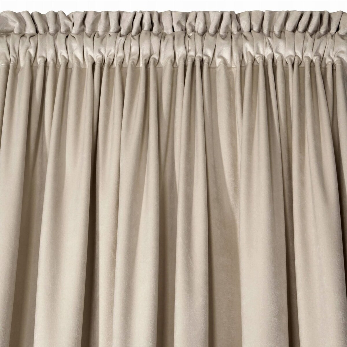 Aksamitna Zasłona Welurowa Velvet na Taśmie Kółkach 140 x 270 Beżowa Gotowa