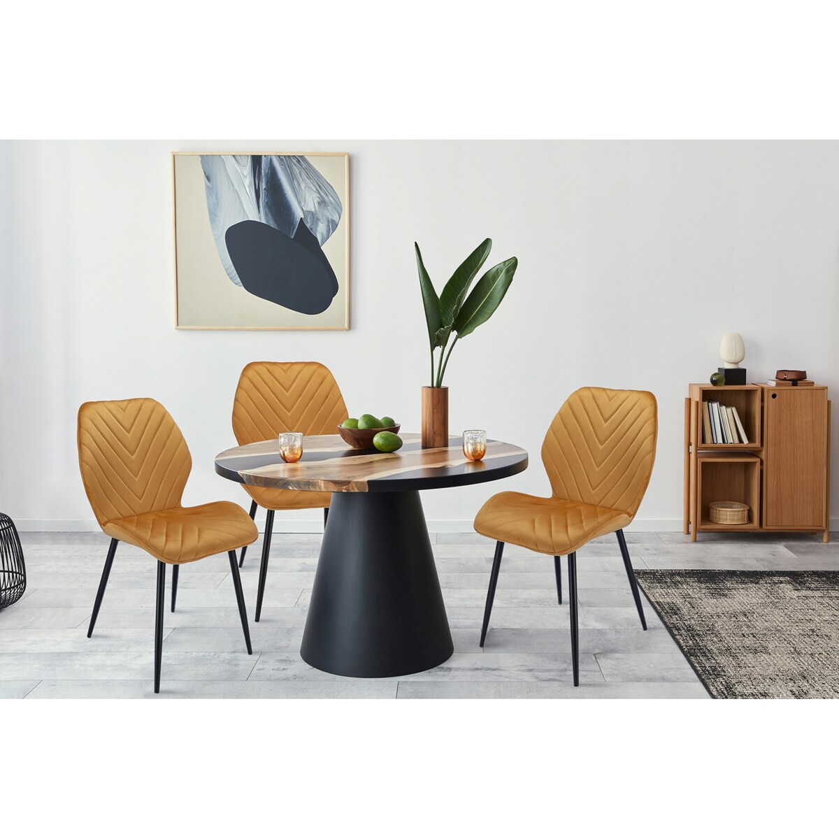 Krzesło tapicerowane welurowe MILARE musztardowe