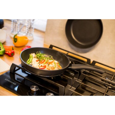 PATELNIA PATELKA kuchenna do smażenia ROYAL 24 cm powłoka nie przywiera