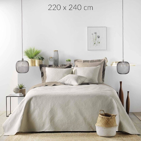 Gruba narzuta na łóżko COLOMBINE, 220 x 240 cm