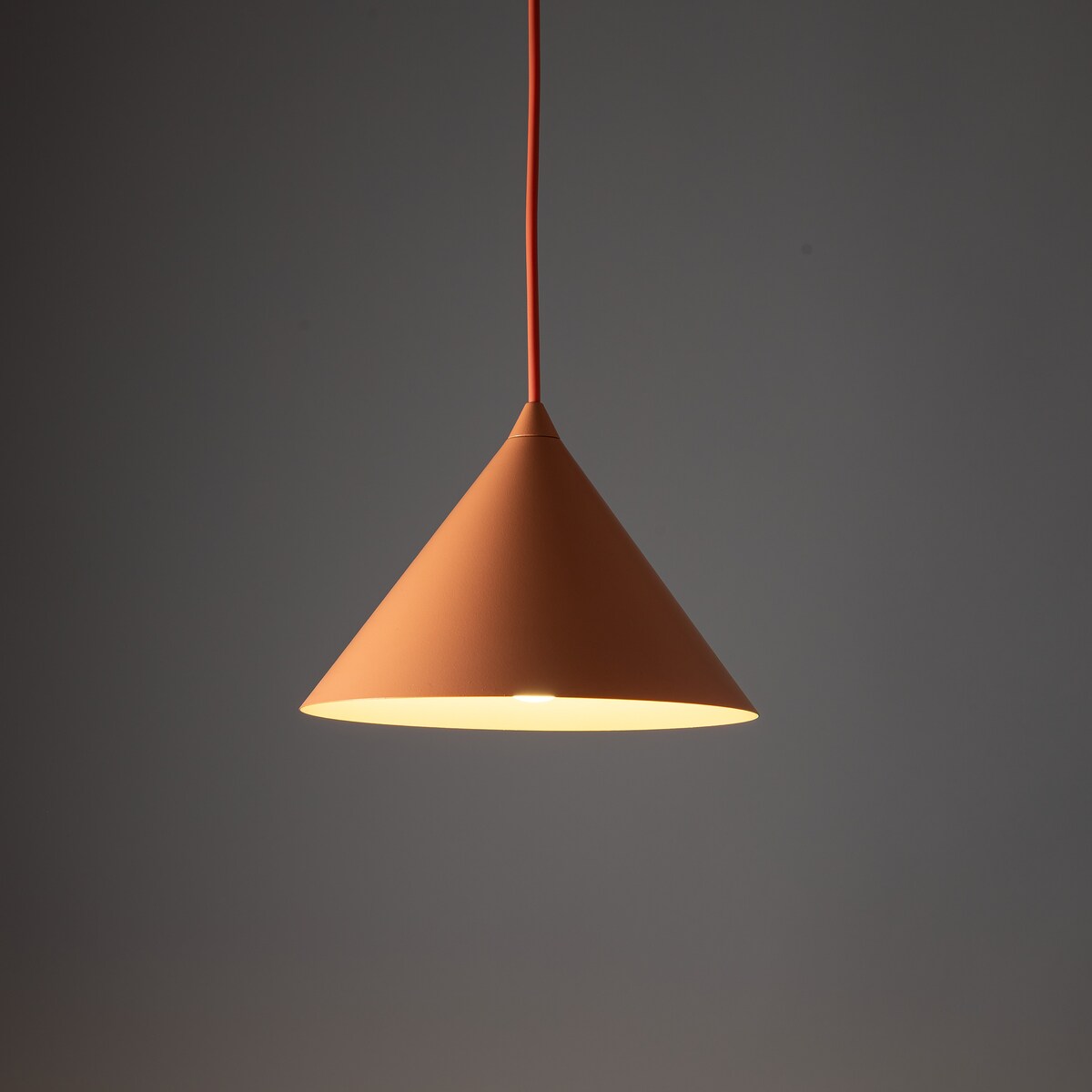 Lampa wisząca TK Lighting CONO S 11383 beżowa Sabia, metalowa, 1xE27, regulowana wysokość 155 cm