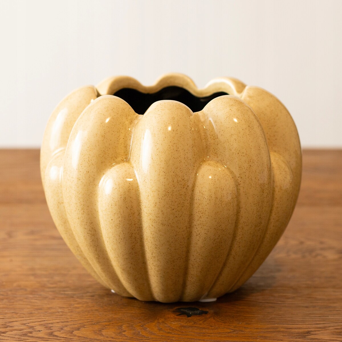 OSŁONKA CERAMICZNA KWIAT beżowa połysk doniczka donica okrągła 14cm