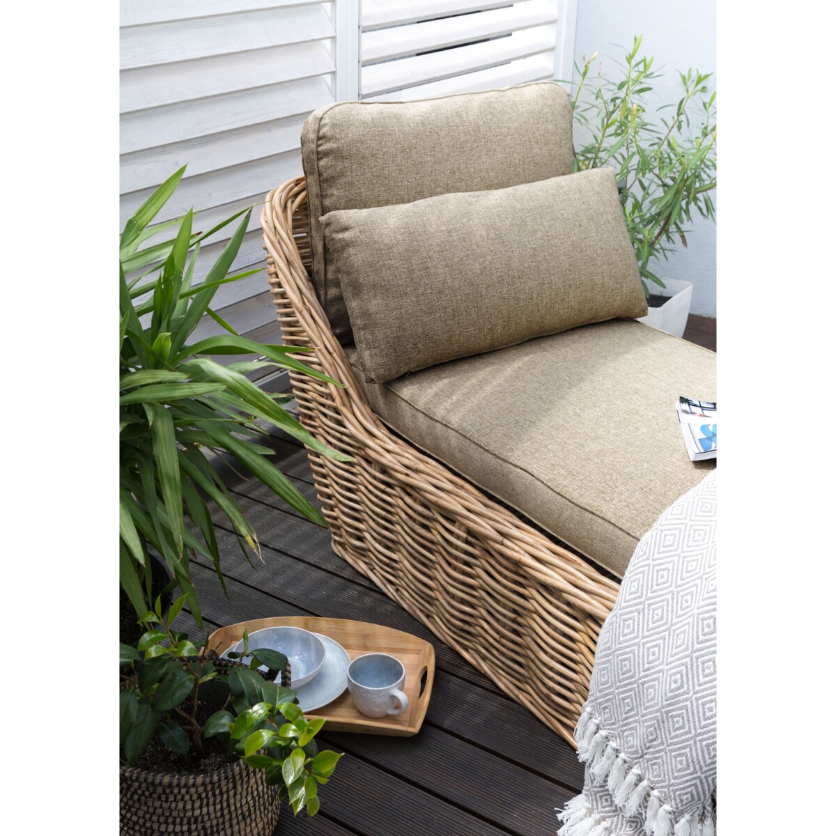 Leżak ogrodowy z poduszką BELSITO Rattan Naturalny