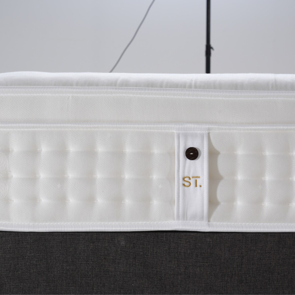 Materac Saint Trope’z Zikssen 160x200 cm