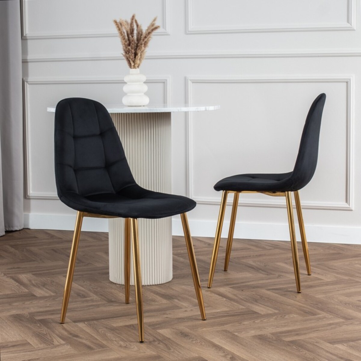 Krzesło tapicerowane czarne do salonu jadalni welurowe glamour złote