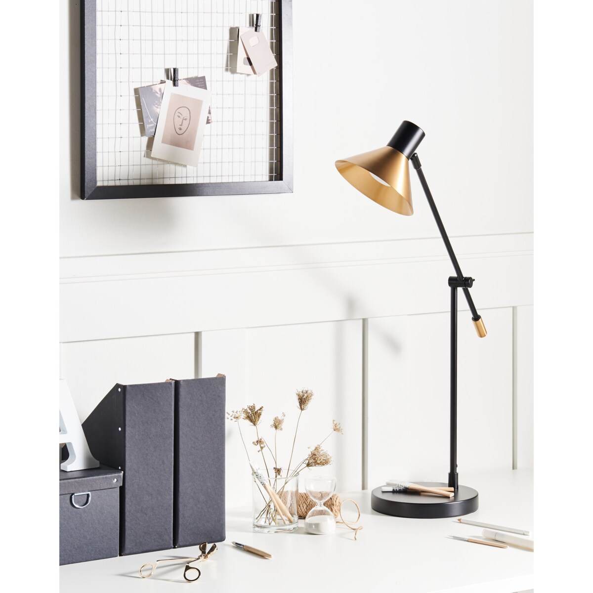 Lampa stołowa metalowa złota PINKEEN