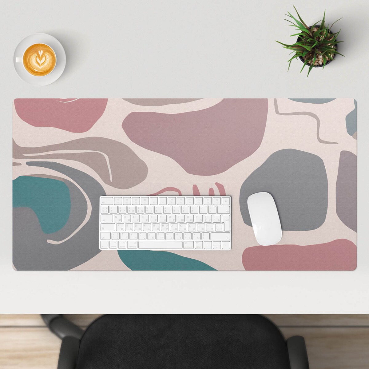 Różowa mata na biurko Abstrakcyjne kształty, 90x45 cm