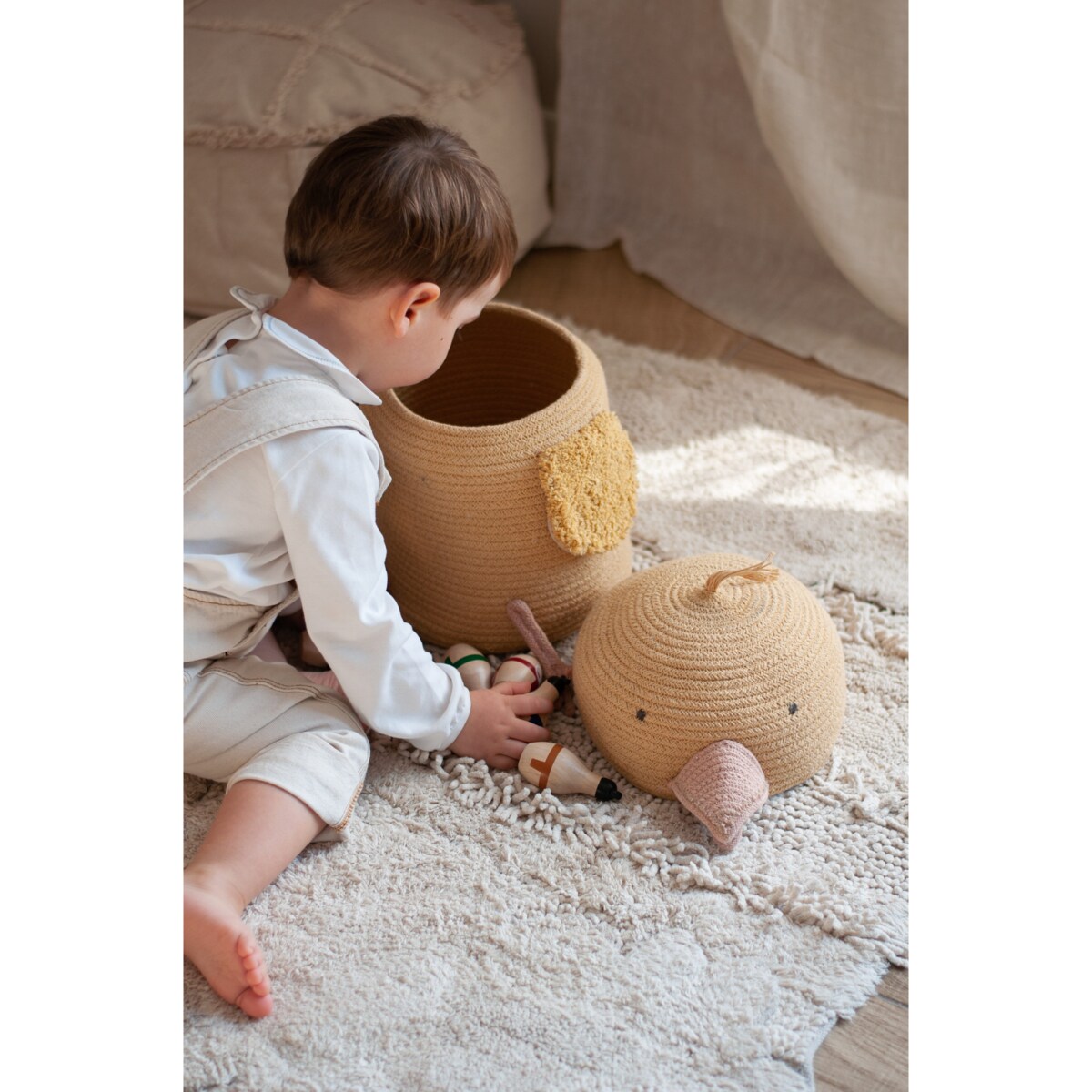 Kosz Kurczak Charlie the Chicken Lorena Canals