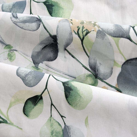 Pościel bawełniana 140x200 Silva biała z subtelnym wzorem zielonych i niebieskich liści, Cottonlove