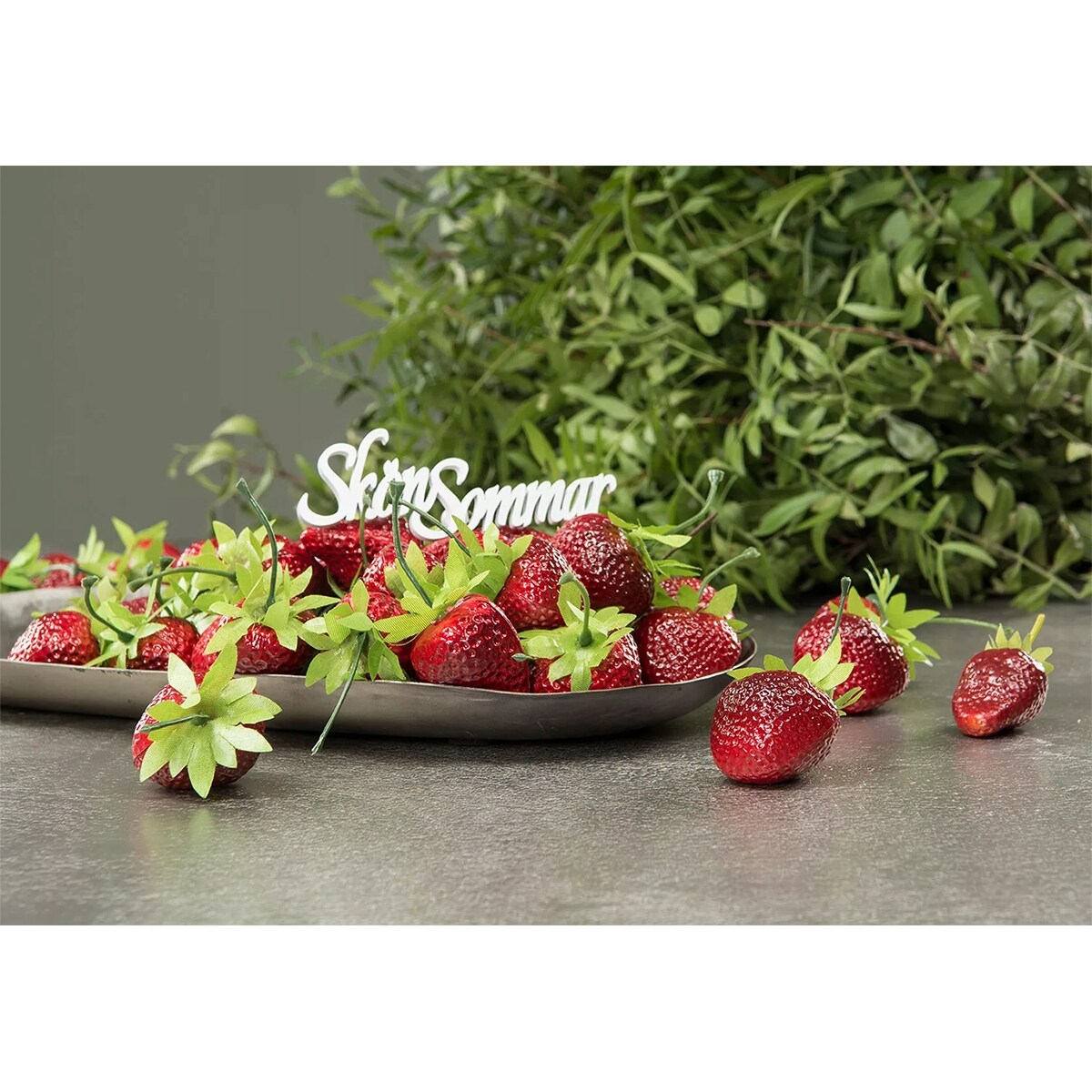 SZTUCZNE TRUSKAWKI 10 szt. JAK ŻYWE pływająca ozdoba wodoodporne zestaw