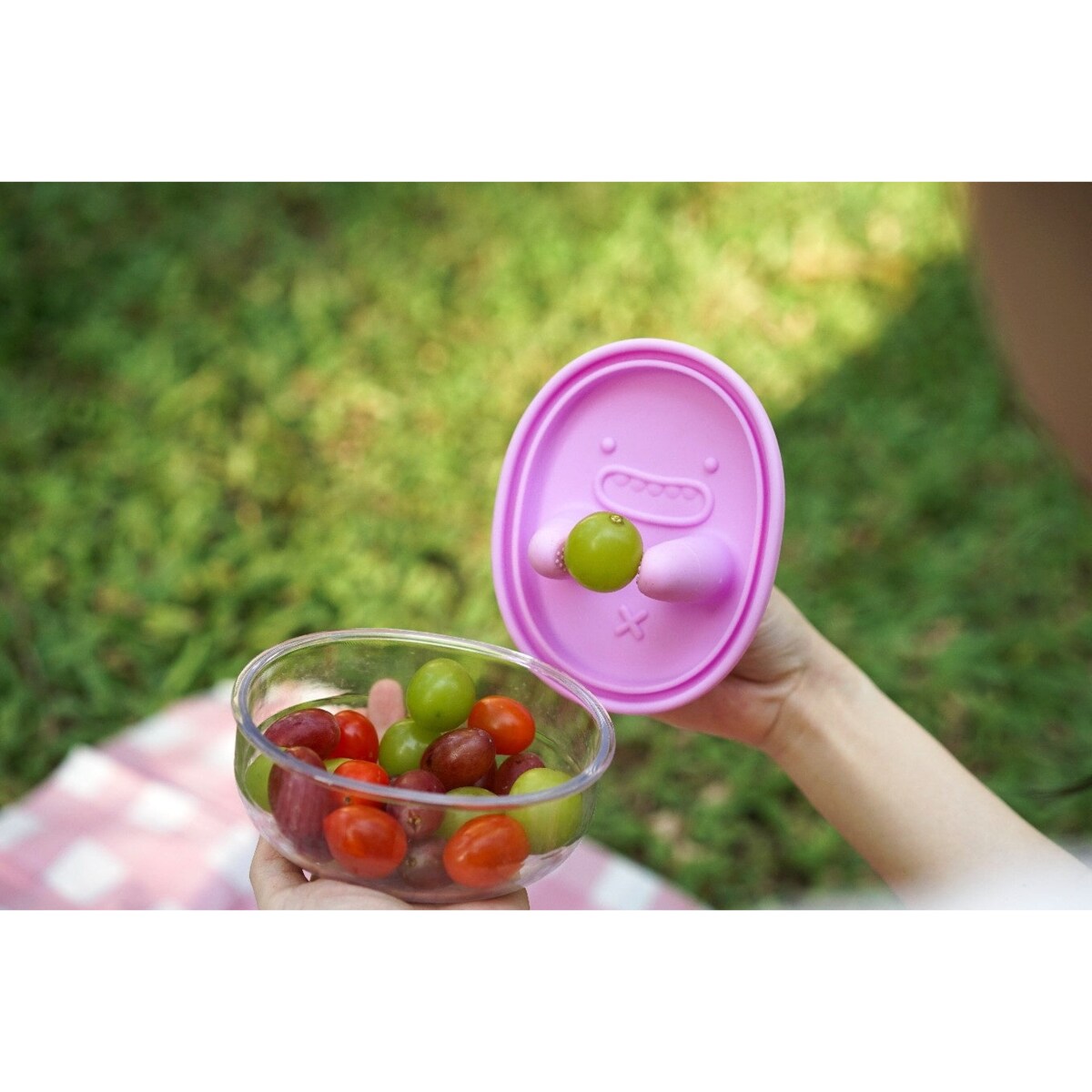 MONCHI FINGER SNACK BOWL innowacyjny pojemnik na przekąski, Lavender Purple
