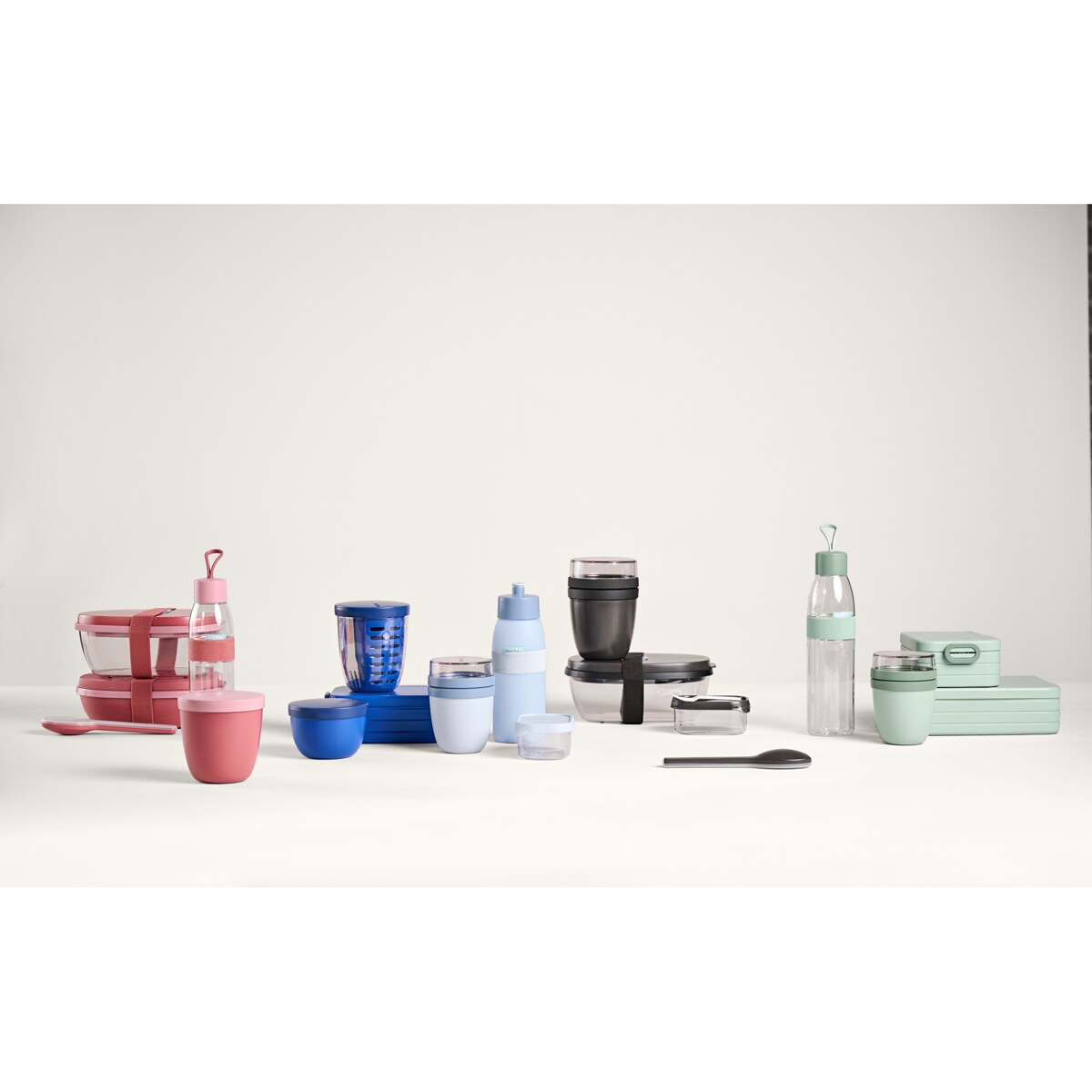 Snack pot Ellipse 350 ml vivid blue 107652010100