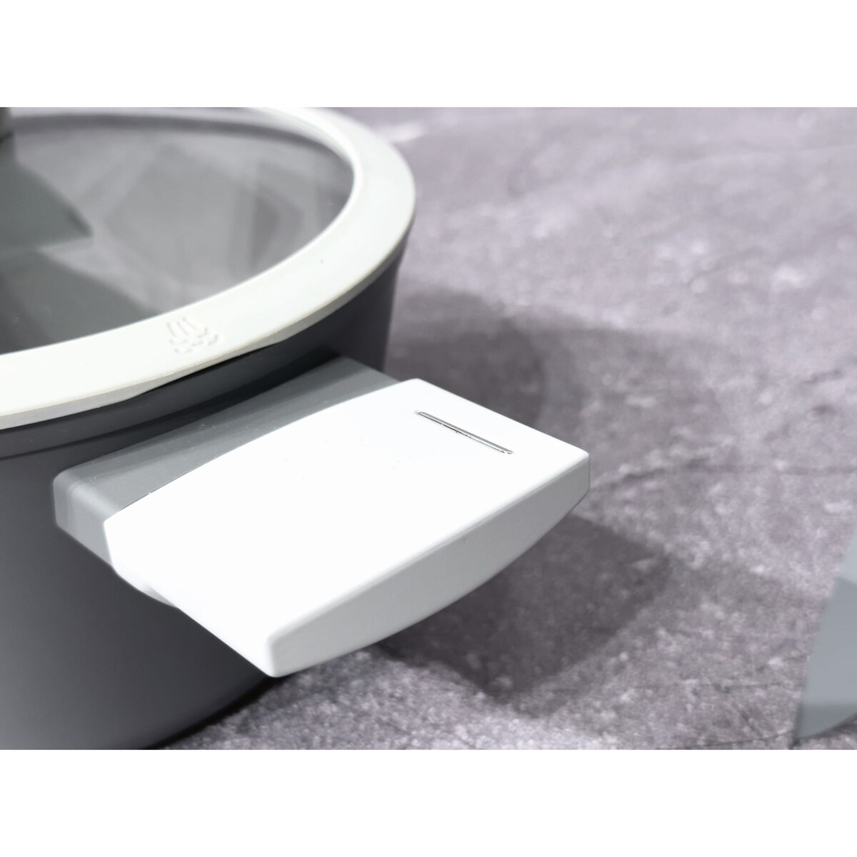 Zestaw garnek z patelnią 24cm z powłoką tytanową BERLINGER HAUS Aspen