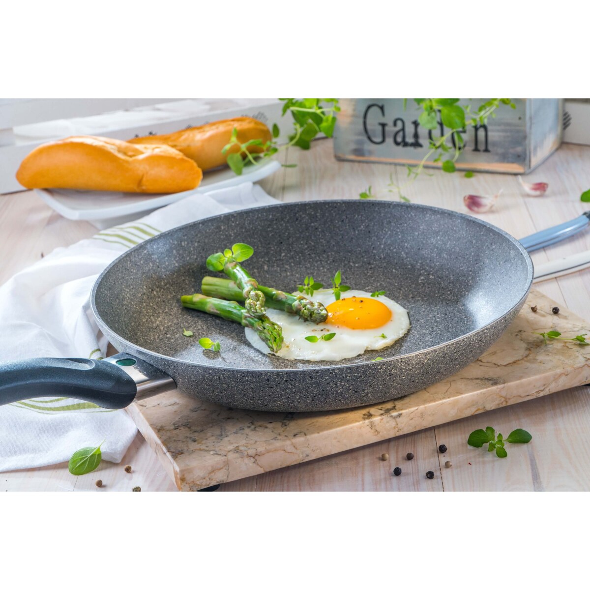 Patelnia granitowa indukcyjna Ballarini Ferrara - 24 cm