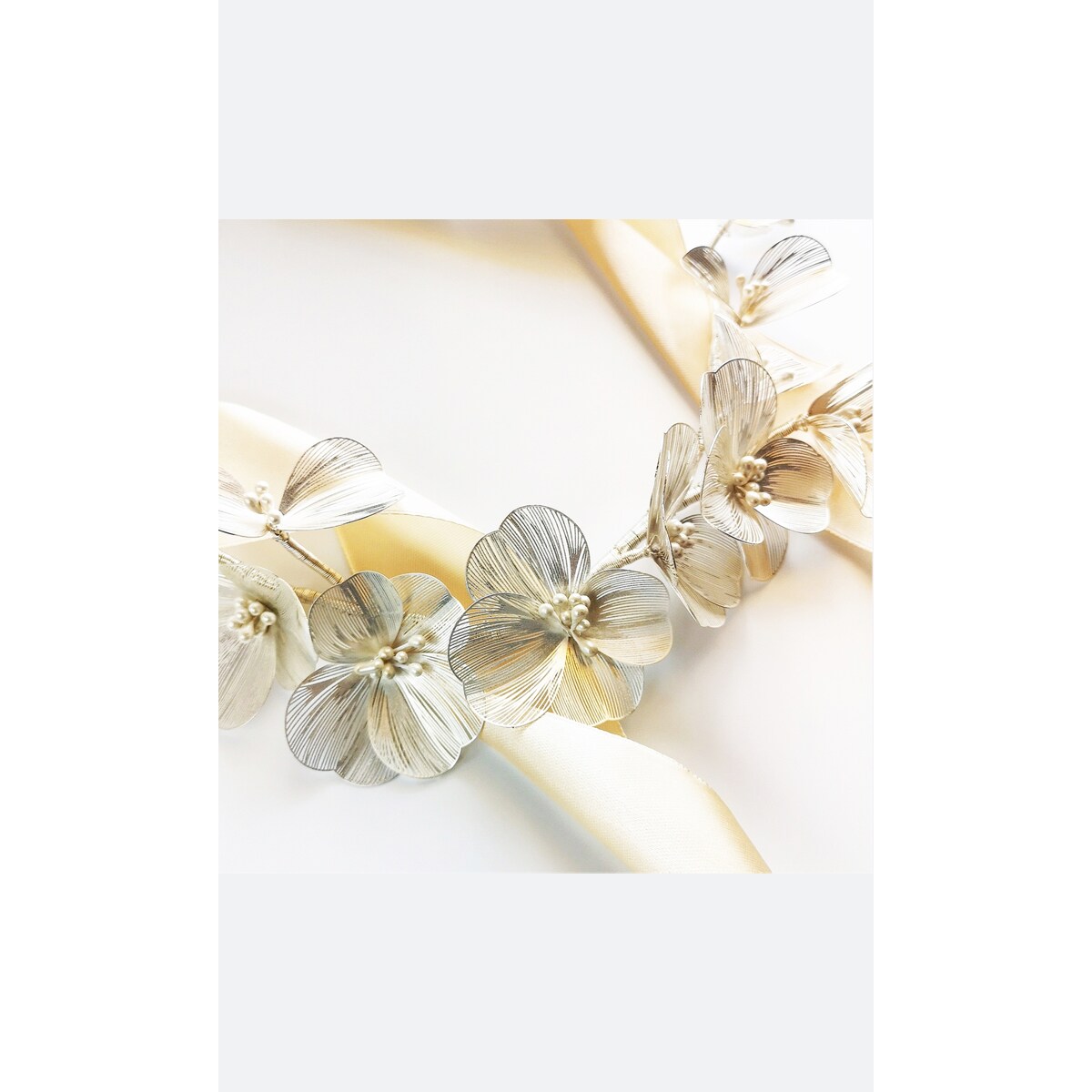 Kwiatowa gałązka srebrna - modern boho