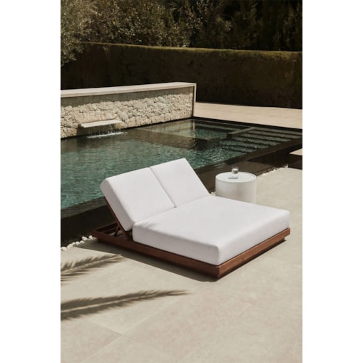 Podwójna leżanka rozkładana z drewna akacjowego Lecia