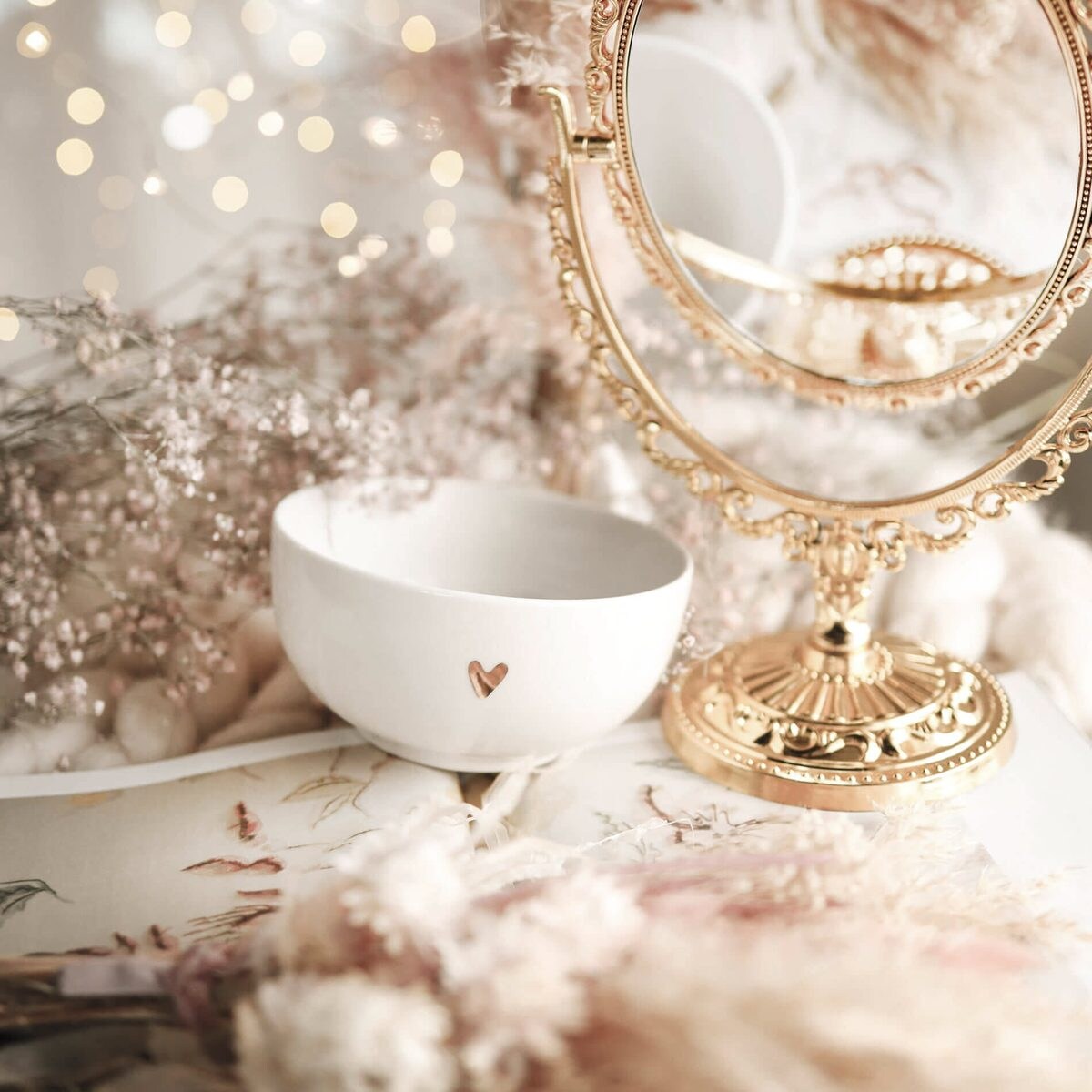 Biała miska porcelanowa 500 ml - motyw złotego serca dla bliskiej osoby na urodziny