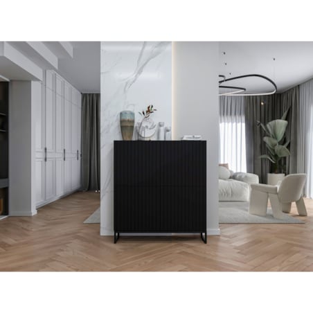 Komoda RTV Glamour Czarny MAT 112 cm Szafka RTV Nowoczesna Czarna Rama Loft Ryflowane fronty