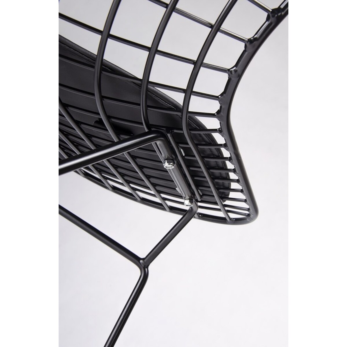 Krzesło druciane Net Soft z tapicerowanym siedziskiem czarne