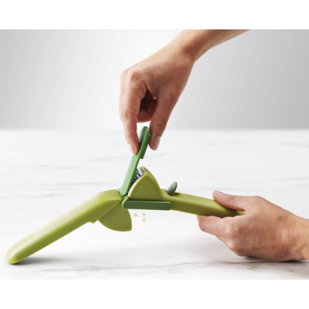 Praska do czosnku Duo Joseph Joseph