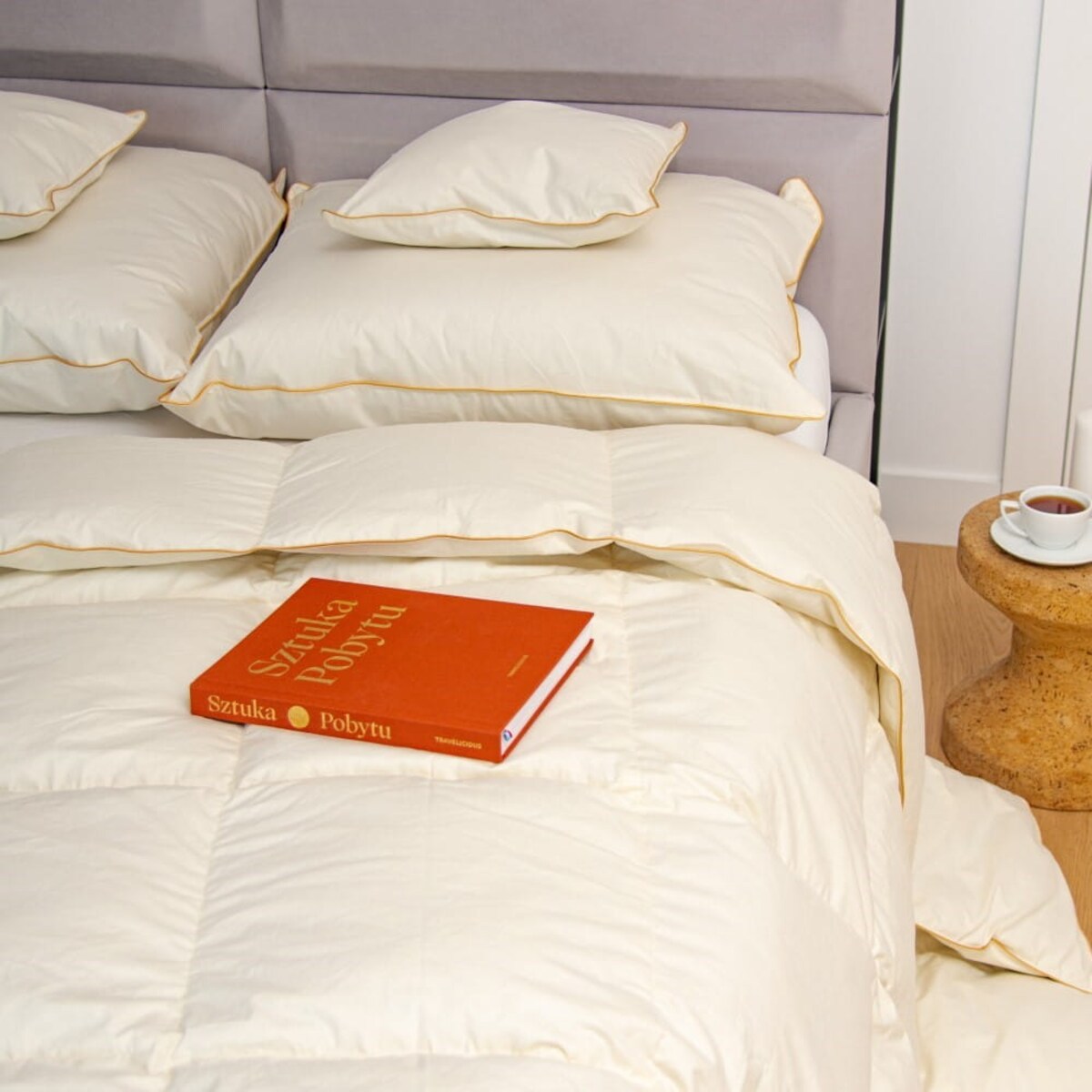 Kołdra Basic Plus Całoroczna Biały, 220 x 200 cm, AMZ