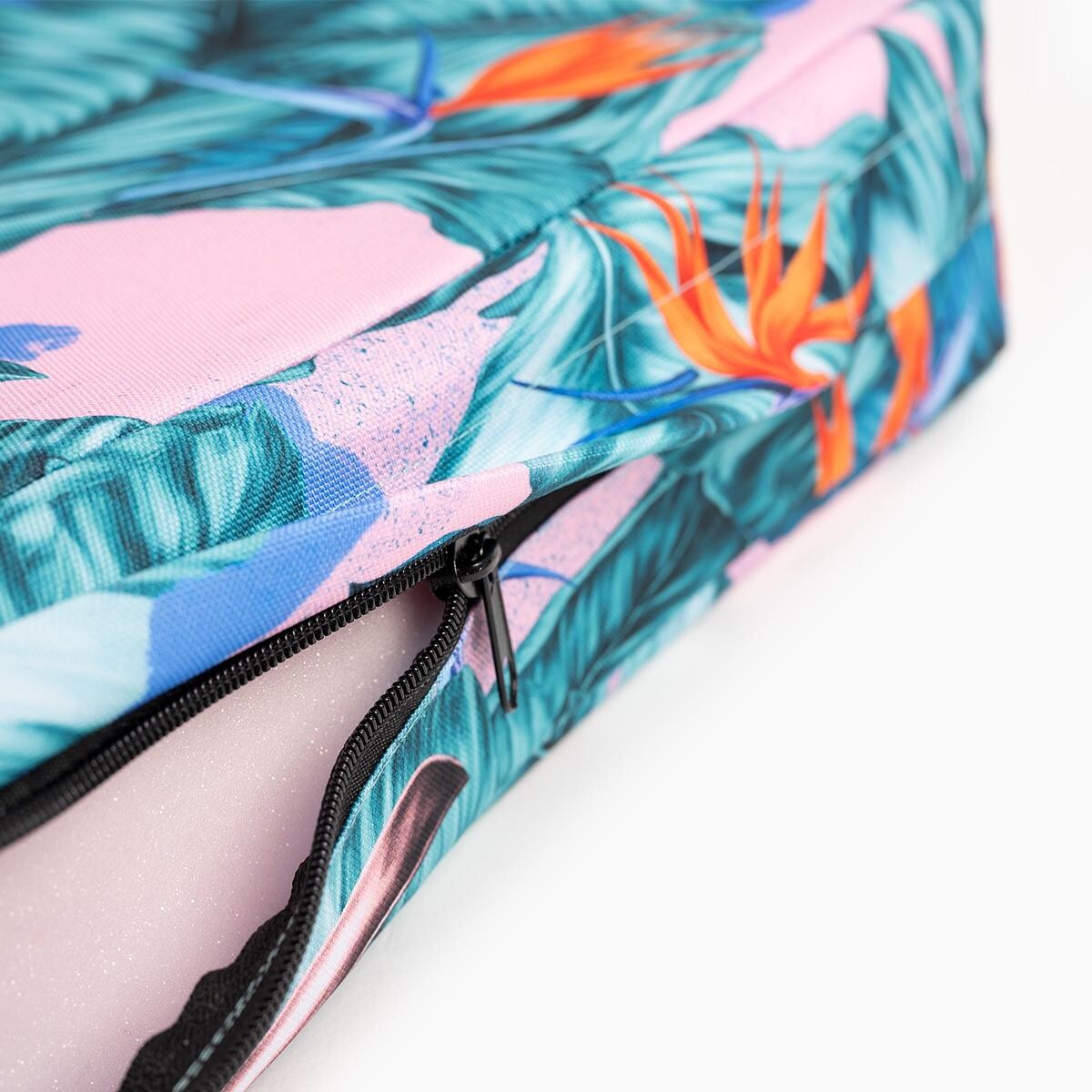 Legowisko materac "Mokry sen kury"