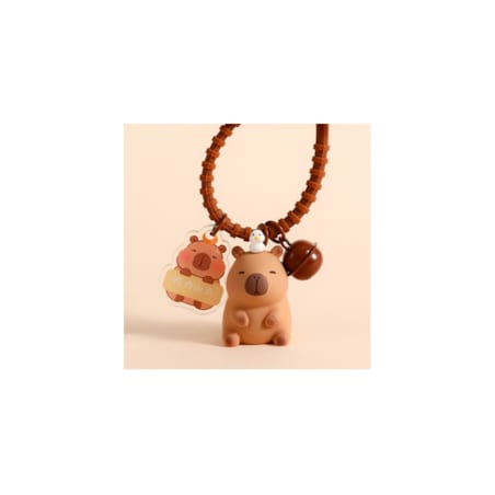 Brelok do kluczy Kapibara 4x 2,5 cm z ptaszkiem, przywieszką i dzwoneczkiem BRL338