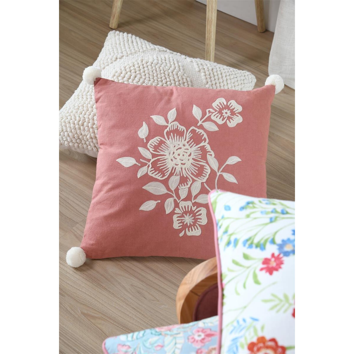 Poduszka dekoracyjna MAGNOLIA, bawełniana, 45 x 45 cm