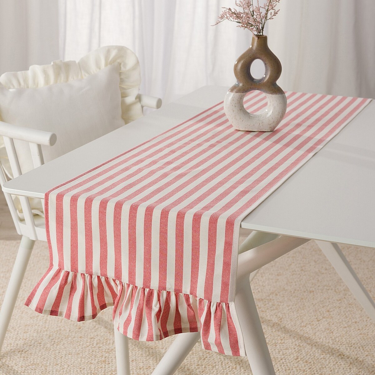 Bieżnik z falbaną 40x160 cm 40x160 czerwono-białe pasy (1,5cm)