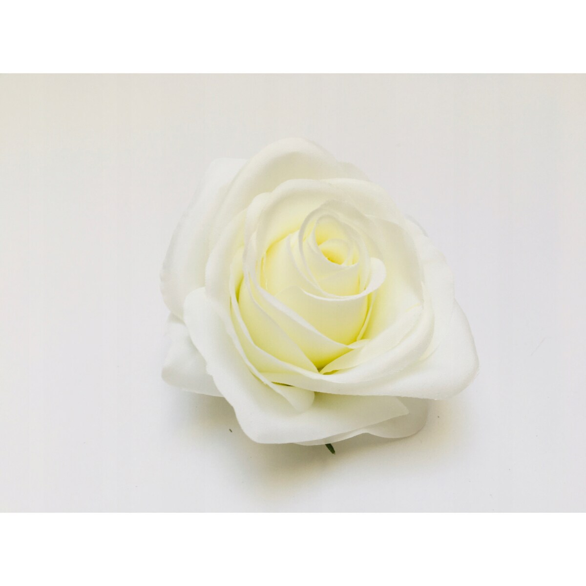 SZTUCZNE KWIATY główka kwiatowa wyrobowa RÓŻA całkiem BIAŁA bukiet stroik