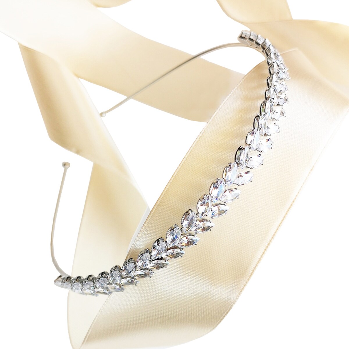 Delikatna opaska CYRKONIE srebrna ślubna piękna LISTKI