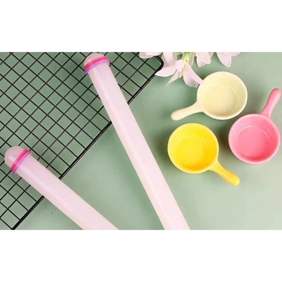 Wałek prosty do mas cukrowych marcepanowych 30cm BRUNBESTE