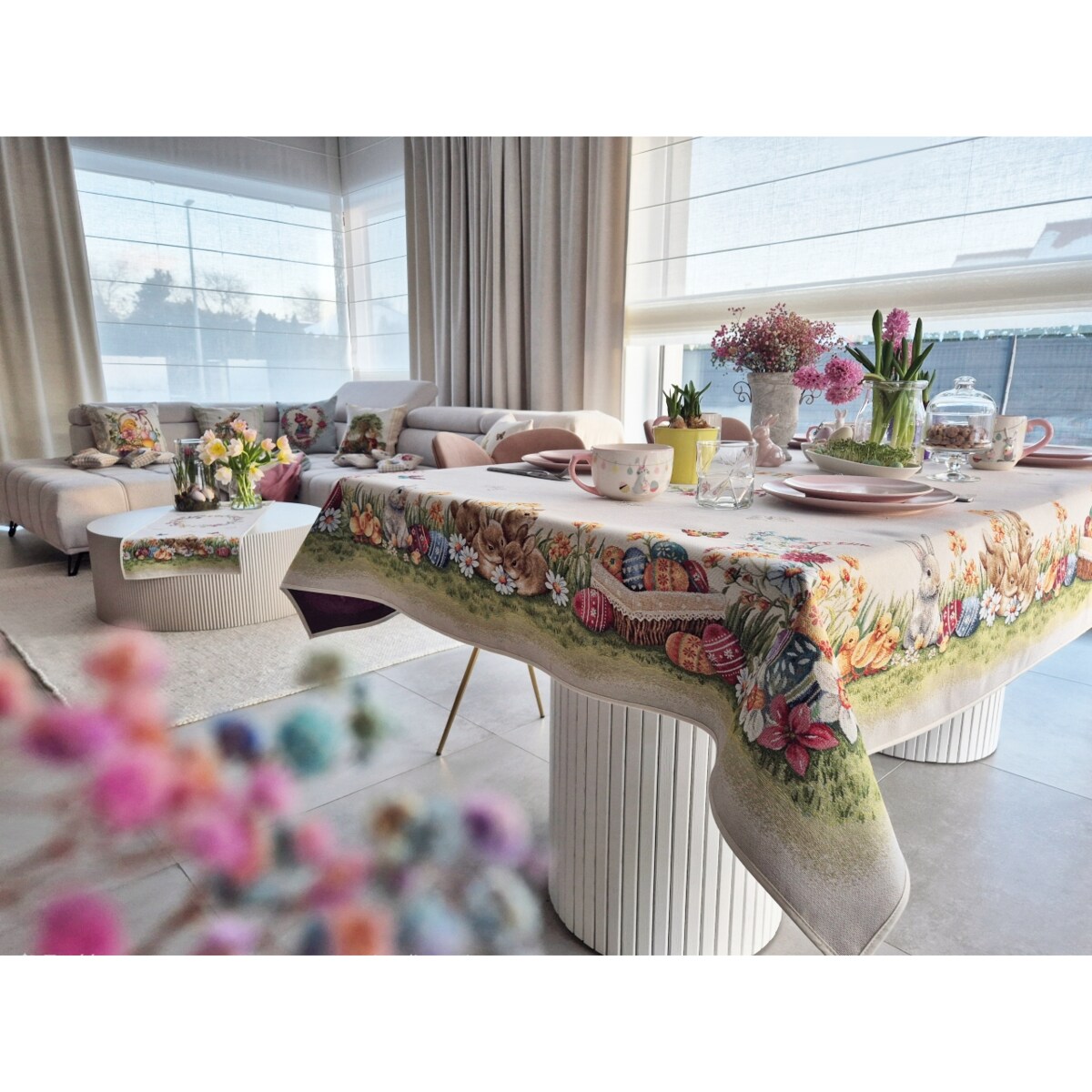 Obrus Wielkanocny Na Stół Ozdobny Dekoracyny 140X220 Cm Z Zajączkami