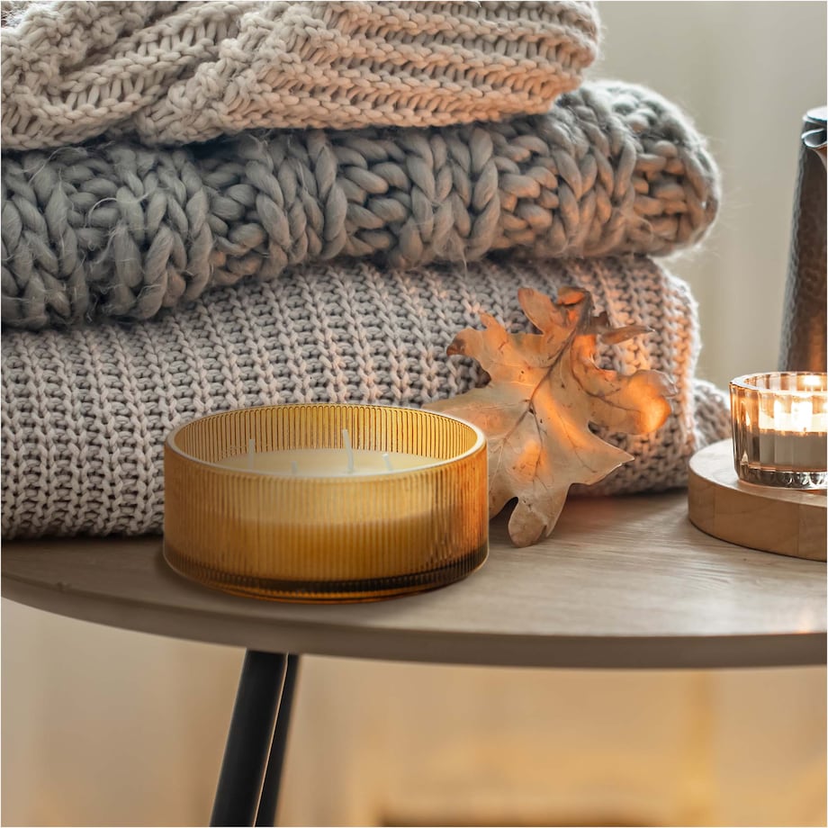 Świeca Zapachowa Świeczka Amber Wood Świąteczna 13 Cm Okrągła Dekoracja Szklana