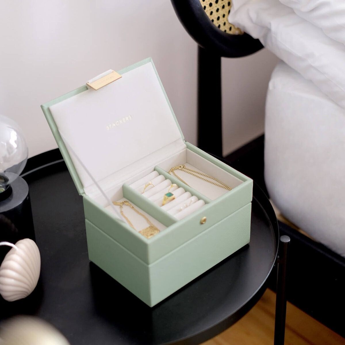 Szkatułka na biżuterię Stackers podwójna mini zieleń szałwiowa