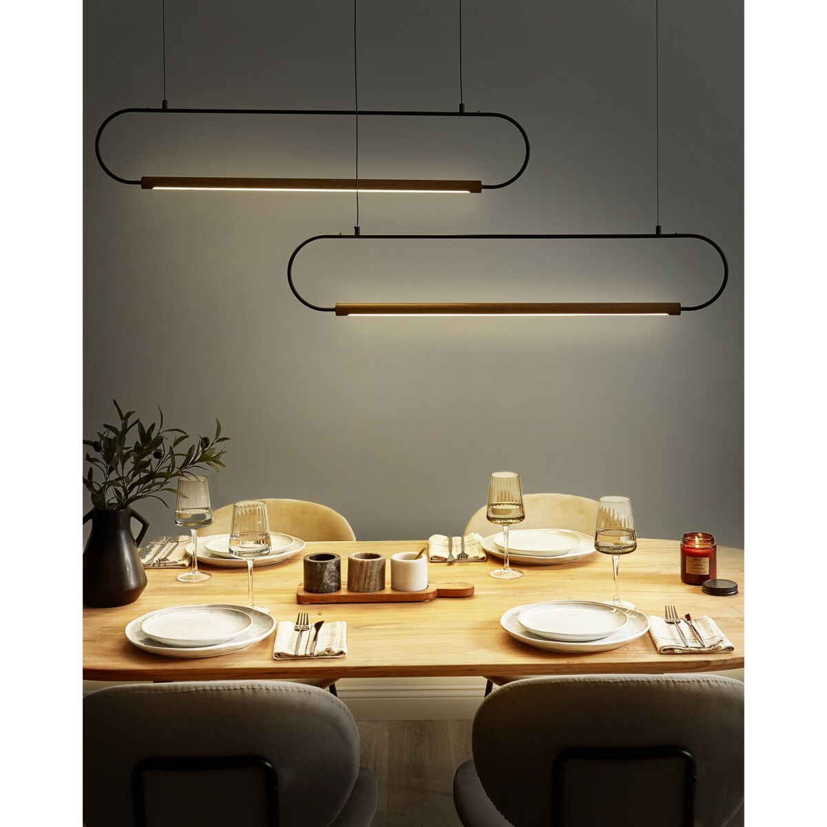 Lampa wisząca LED 2 punktowa metalowa czarny z jasnym drewnem LOGONE