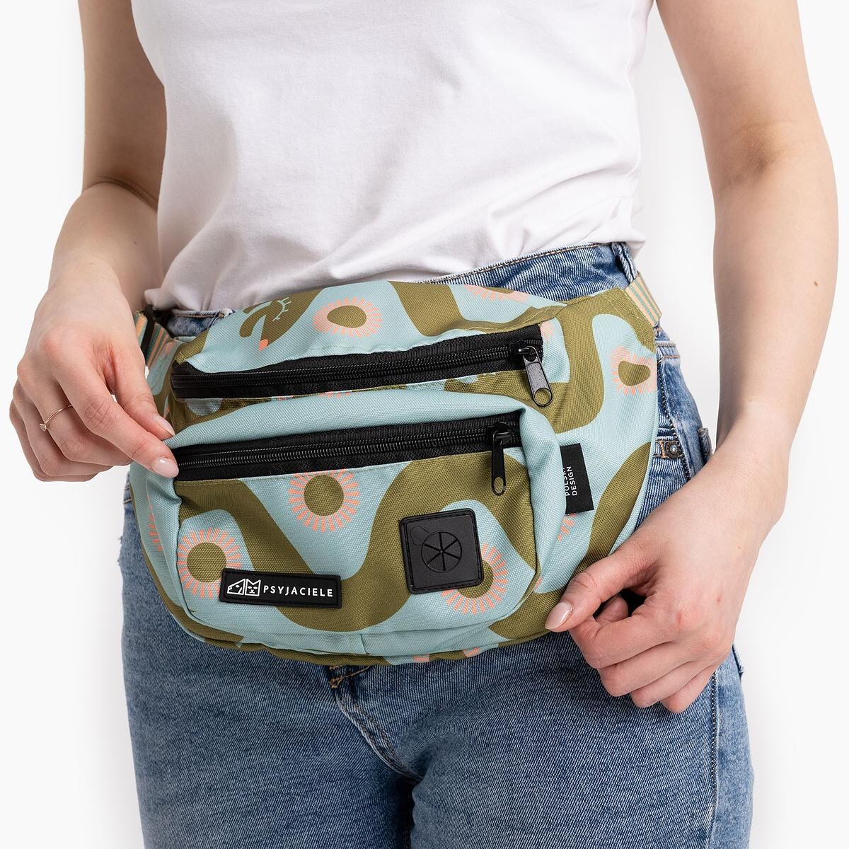 Nerka spacerowa z taśmowym paskiem "Piesss"