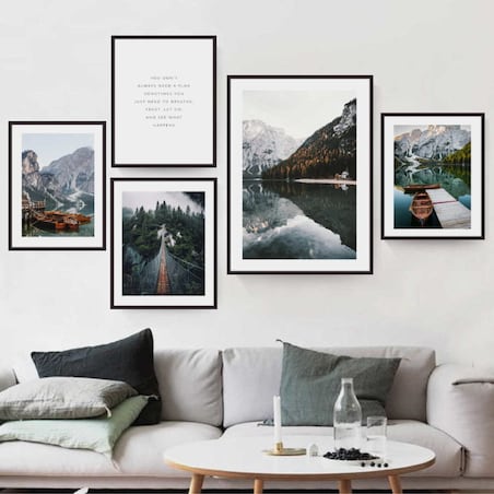 Poster Story, Plakat, Obraz - Łodzie na Górskim Jeziorze Lago Braies No2, wymiary 70 x 100 cm