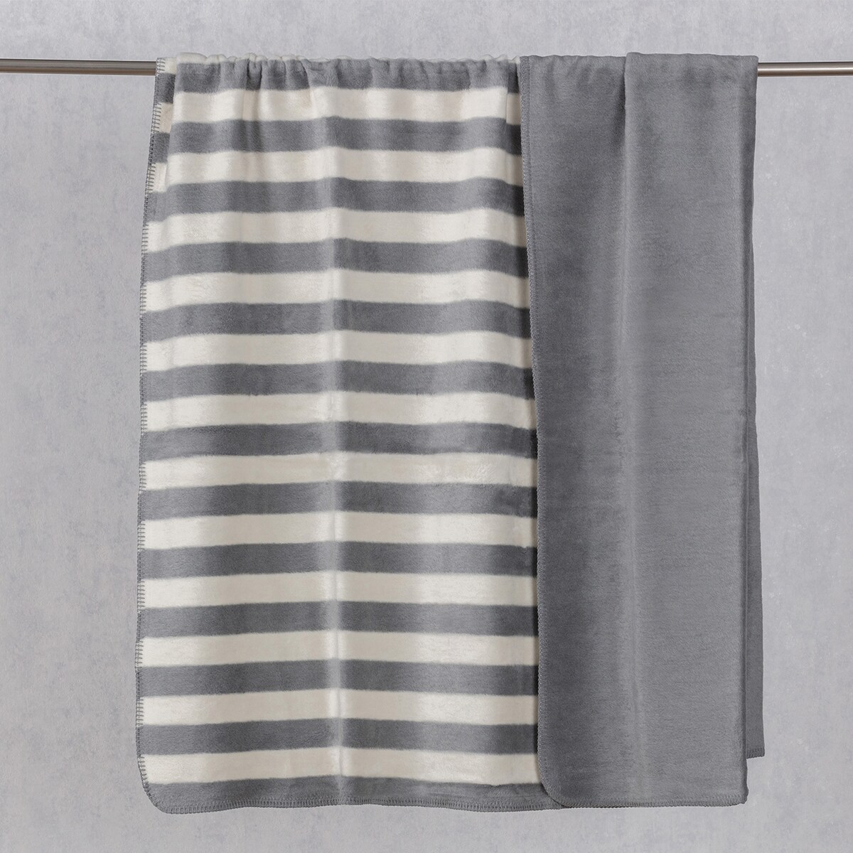 Koc Cosy Home 150x200cm Gray Stripes, 150 x 200 cm