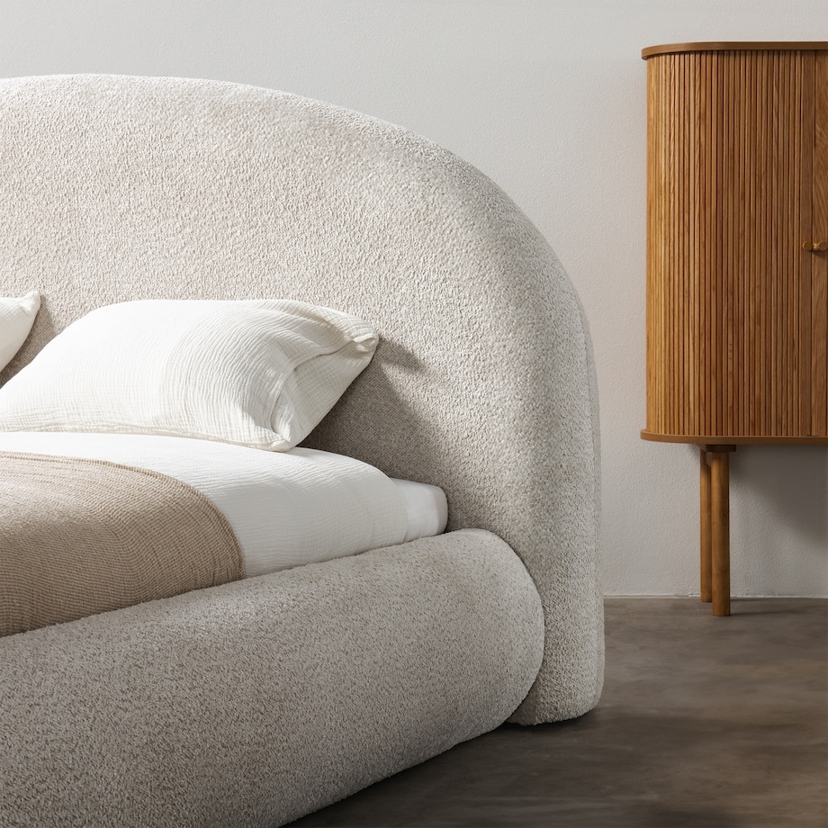 Łóżko tapicerowane 160x200 cm beżowe bouclé Riaci