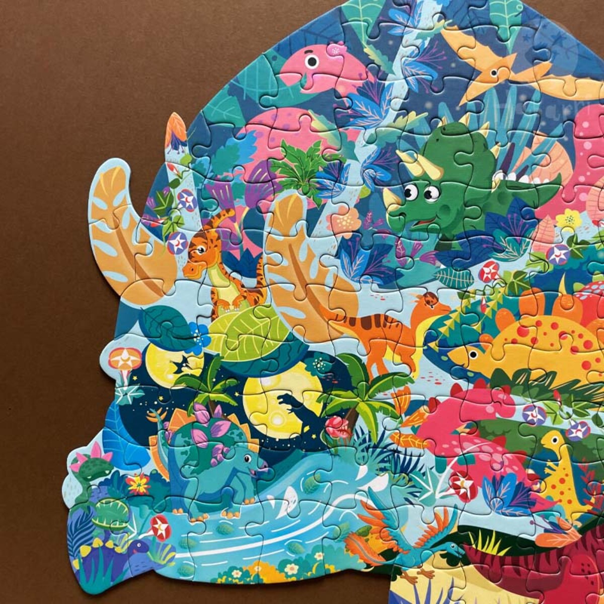 Puzzle edukacyjne - DINOZAUR TRICERATOPS - 180 szt