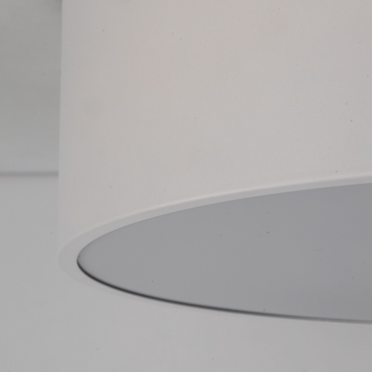 Zewnętrzna oprawa natynkowa IP54 LIVO White S TK Lighting 2xE27 biała taras balkon 10983
