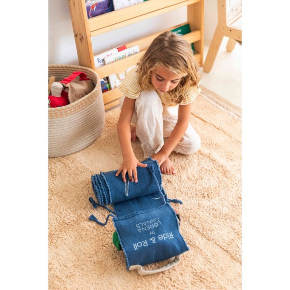 Zabawka bawełniana RIDE & ROLL statek Lorena Canals