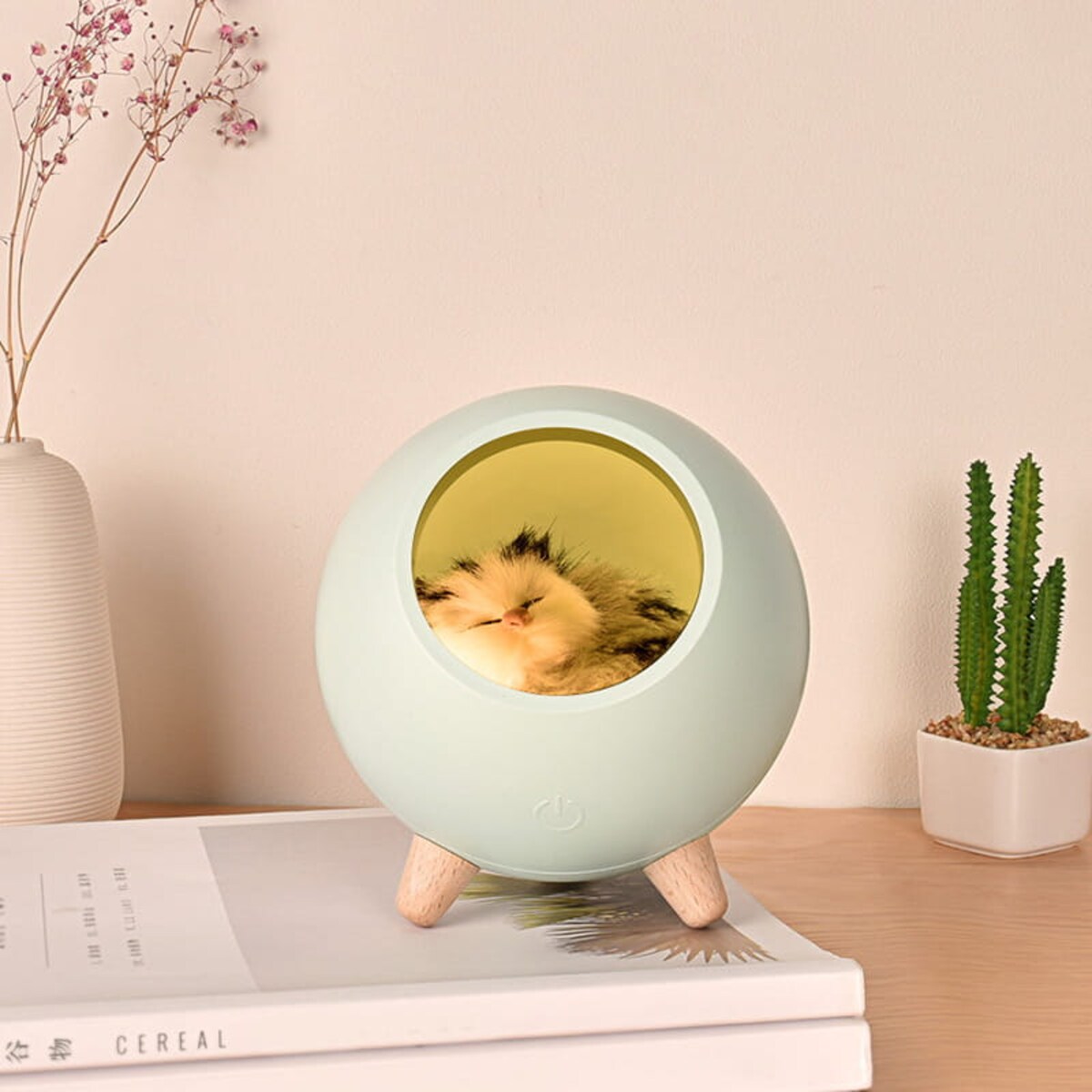 Lampka nocna z kotkiem seledynowa