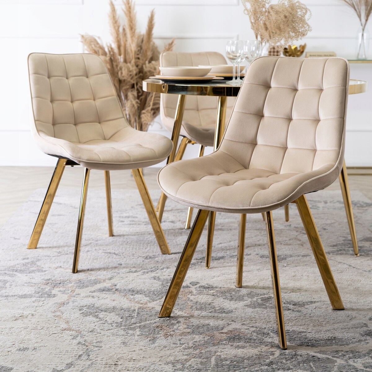 Krzesło Tapicerowane Welurowe Beżowe Do Salonu Jadalni Glamour Złoty DEVI