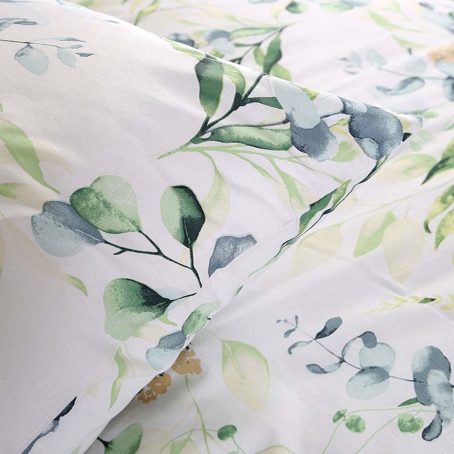 Pościel bawełniana 140x200 Silva biała z subtelnym wzorem zielonych i niebieskich liści, Cottonlove