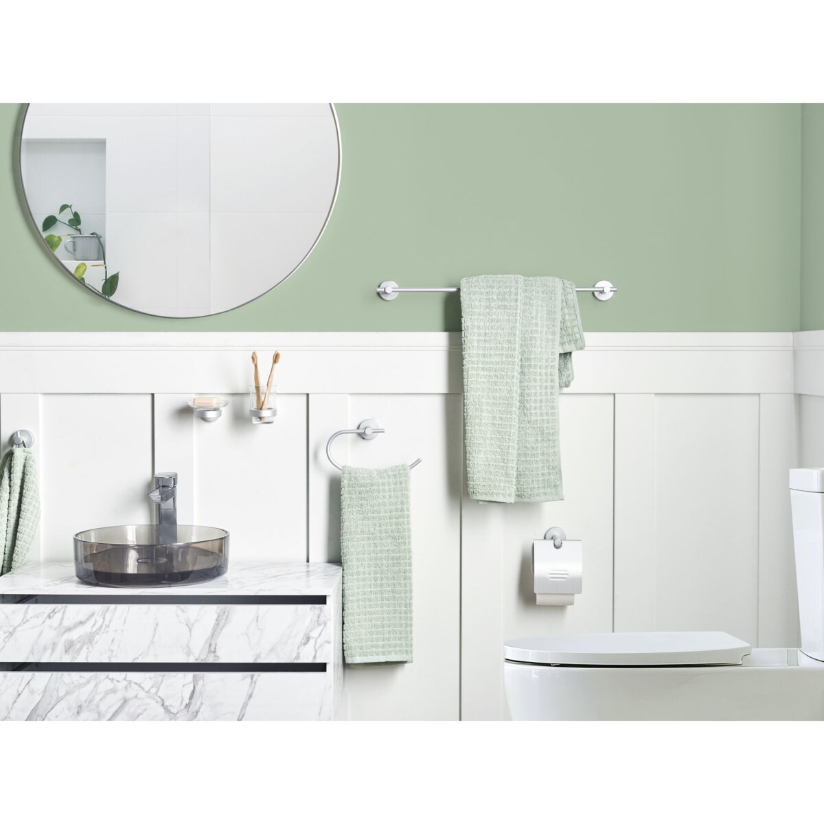 Zestaw akcesoriów toaletowych 6 elementów ZARUMA Z uchwytami i haczykami na ręczniki Srebrny